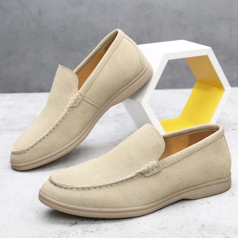 Men Shoes Essentials - أحذية رجالية كاجوال مريحة وخفيفة الوزن