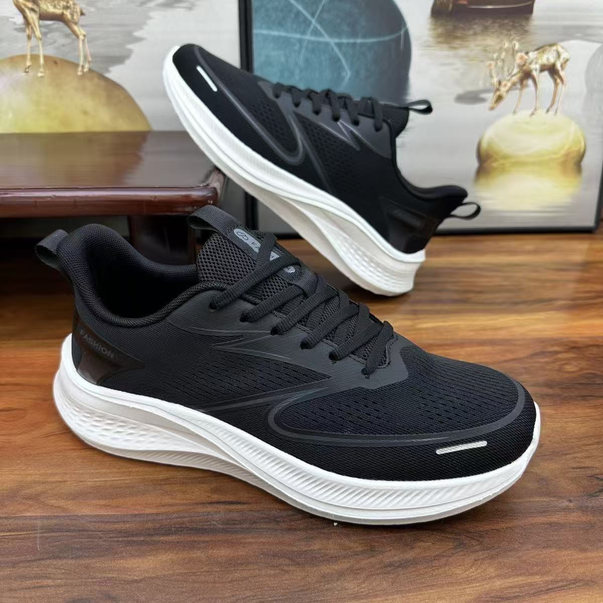 أحذية رياضية رجالية مقاس كبير  - مراجعة Men'S Shoes Water Resistant وسعره