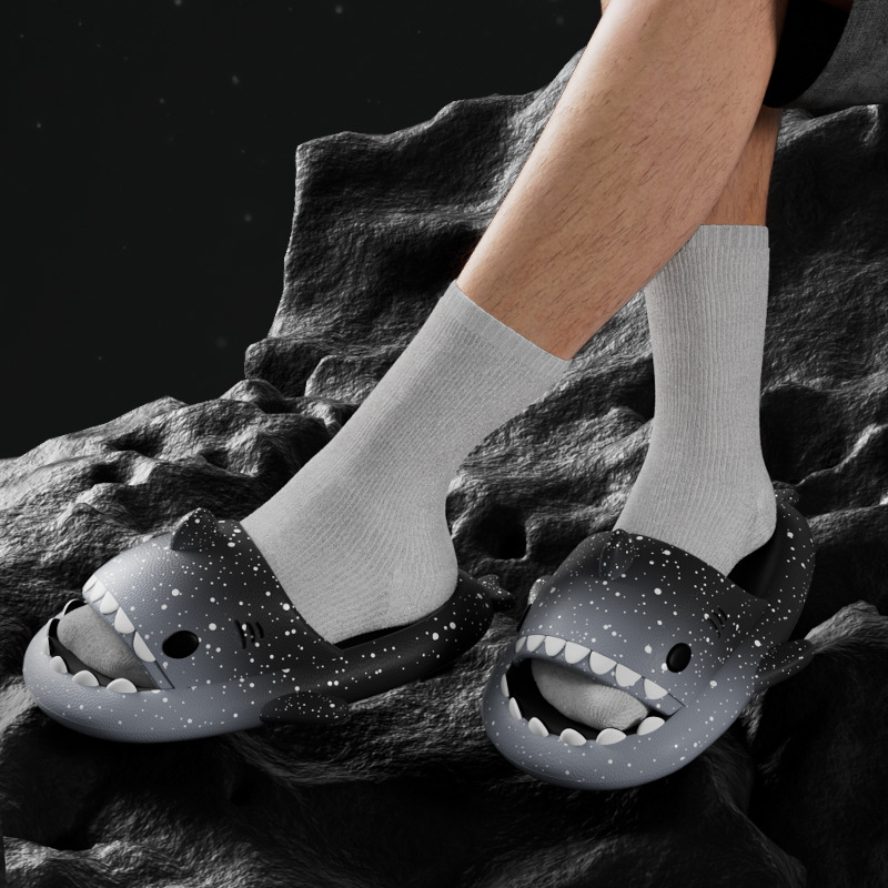 لطيف الكرتون القرش النعال للنس - مراجعة Men Shoes Size وسعره